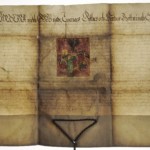 <a href='http://www.ra.ee/pargamendid/index.php/et/parchment/view?id=17396&_xr=eNoti0sOQEAQBe%252FSBxjaP8%252FKARyiQ%252Fsk%252FsNK3J3BqupV8gSMs4efC6JPLDgBLbJV3ajT7ll1Sk9PQZs21VyrWxyAitIwxSei' target='_blank'>Ürik AM.115.1.233</a>, 1651. a. </ br>
Eelneva parandamise või konserveerimise tulemusena kahjustunud pärgament.
Eelnev praktiline konserveerimine on pärgamendi seisundit halvendanud. Illustratsiooni piirkonnas on pärgament degradeerunud ja zelatiinustumine on muutnud pärgamendi jäigaks. selles piirkonnas on oluliselt vähenenud pärgamendi painduvus ja läbipaistvus. Dokumenteeritud läbivas valguses.