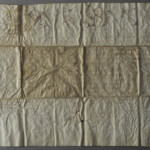 <a href='http://www.ra.ee/pargamendid/index.php/et/parchment/view?id=14424&_xr=eNpLtDK0qs60MrBOtDKBMIqtDM2slAoSi5IzclPzSvSLU0FMJaC4uZVSUWpacn5KKohnaGqlFOLjqGdkbKBnqJupZ2loARa2UiqE0oYg2sJKKScxL700MR2sy8hKKbVEybq2FgCD9iMd' target='_blank'> Ürik TLA.230.1-i.918</a>, 1509.a.
</ br>
Kokkutõmbumine.
Kokkuvolditud pärgamendile iseloomulik deformatsioon ja pärgamendi mahuline kahanemine,