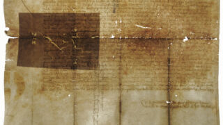 <a href='http://www.ra.ee/pargamendid/index.php/et/parchment/view?id=14980&_xr=eNpLtDK0qs60MrBOtDKBMIqtDM2slAoSi5IzclPzSvSLU0FMJaC4uZVSUWpacn5KKohnaGmlFOLjqGdkbKBnqJeUGm9oop%252BZmQmWslIqhNKGINrCSiknMS%252B9NDEdrNPISim1RMm6thYAMcAk3g%253D%253D' target='_blank' rel="noopener noreferrer">Ürik TLA.230.1.be_14/iii</a>, 1381. a. </ br>
Eelneva parandamise või konserveerimise tunnustega pärgament läbivas valguses.