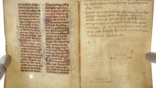 <a href='http://www.ra.ee/pargamendid/index.php/et/parchment/view?id=16418&_xr=eNpLtDK0qs60MrBOtDKBMIqtDM2slAoSi5IzclPzSvSLU0FMJaC4uZVSUWpacn5KKohnaGKlFOLjqGdkbKBnqJeca2gAFrVSKoTShiDawkopJzEvvTQxHazJyEoptUTJurYWAGx7IxU%253D'>Ürik TLA.230.1.cm10</a>, 1433. a. </br>
Märgistusaugud, märgistusjooned.
Teksti paiknevuse korraldamiseks on lehele tehtud vajalikud märgistusaugud ja -jooned.</ br>
To organize the location of the text, the necessary marking holes and lines have been made on the page.