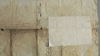 <a href='http://www.ra.ee/pargamendid/index.php/et/parchment/view?id=14980&_xr=eNpLtDK0qs60MrBOtDKBMIqtDM2slAoSi5IzclPzSvSLU0FMJaC4uZVSUWpacn5KKohnaGmlFOLjqGdkbKBnqJeUGm9oop%252BZmQmWslIqhNKGINrCSiknMS%252B9NDEdrNPISim1RMm6thYAMcAk3g%253D%253D' target='_blank' rel="noopener">Ürik TLA.230.1.be_14/iii</a>, 1381. a. </ br>
Eelneva parandamise või konserveerimise tunnustega pärgament.
</ br>Parchment with signs of previous repair or conservation.